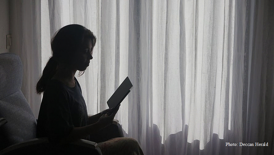 India’s reading class is shrinking